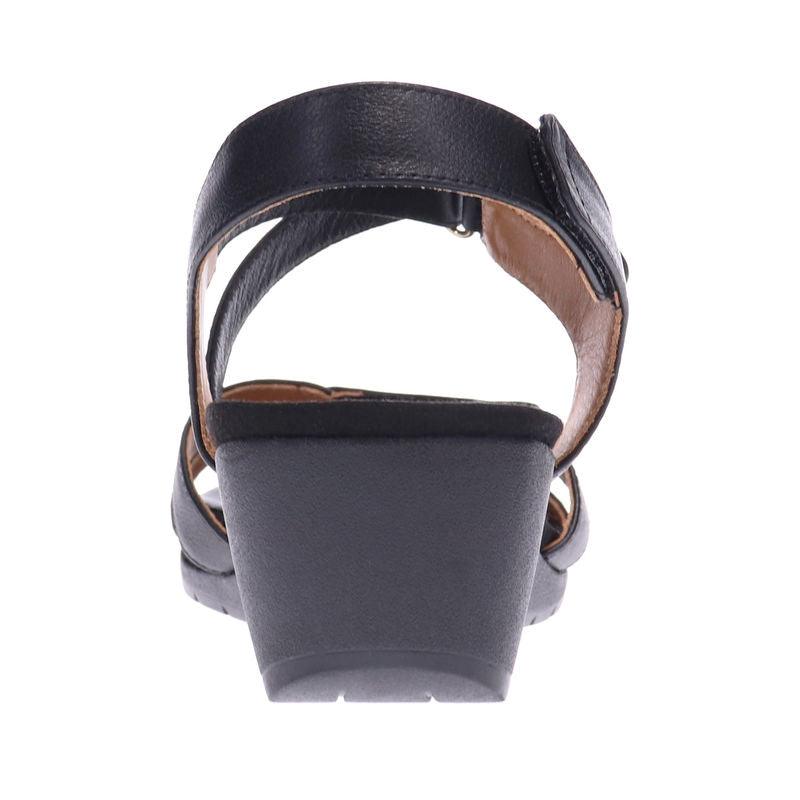 Casablanca Backstrap Wedge