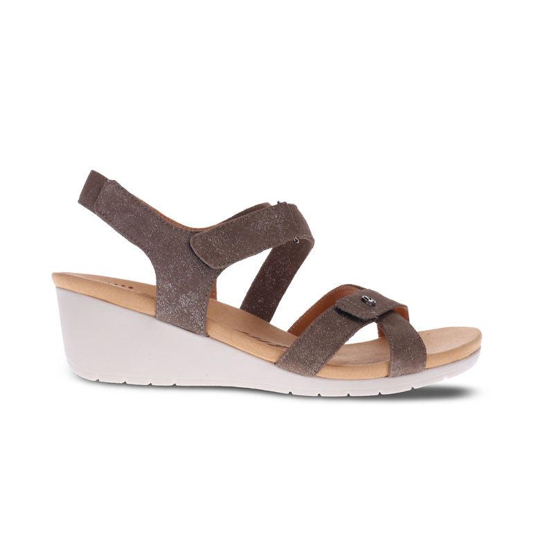 Casablanca Backstrap Wedge