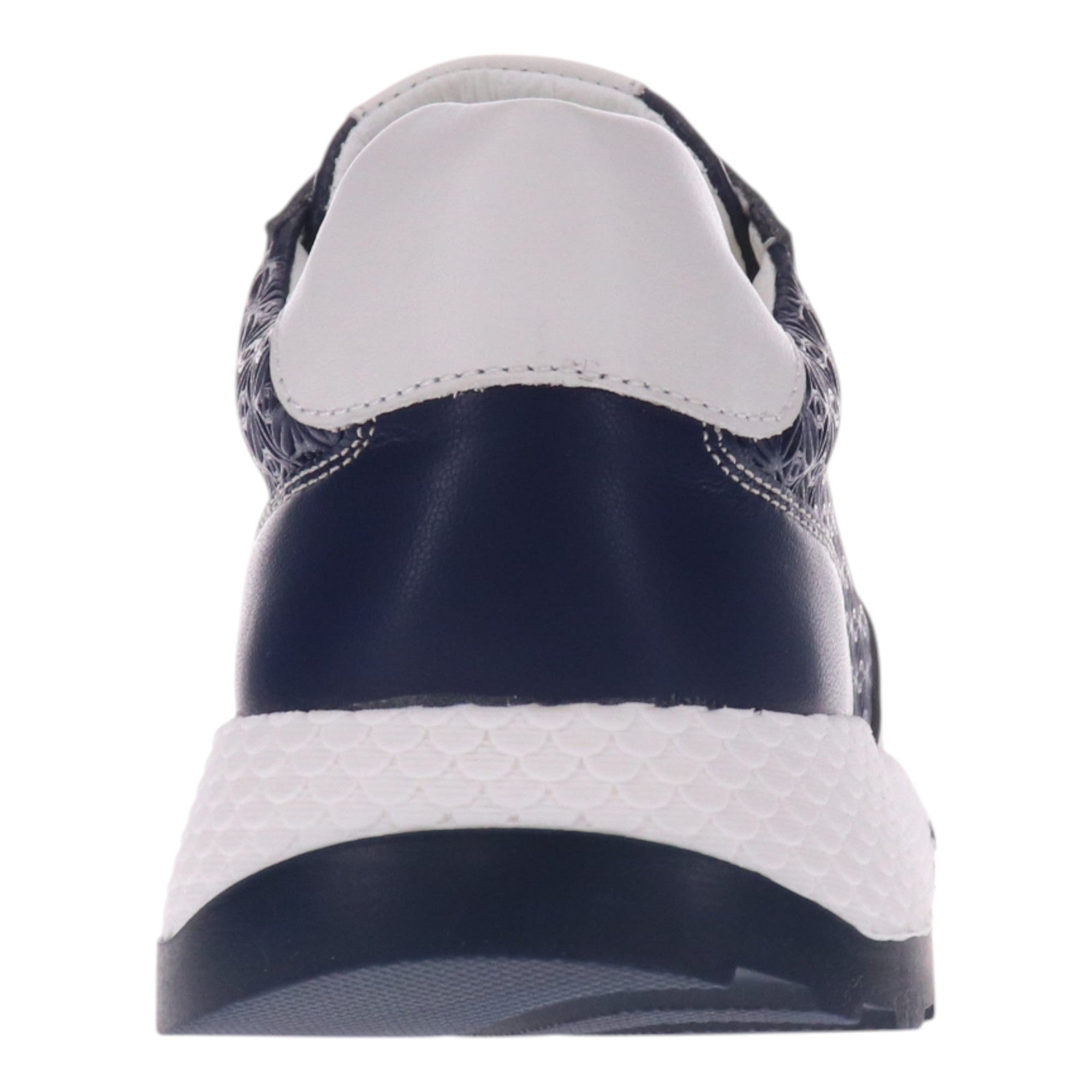 Los Angeles Lifestyle Sneaker - Fashion-Forward Comfort with Custom Support