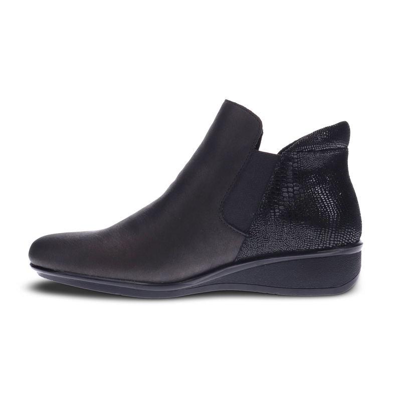 Damascus Bootie - Revere Shoes
